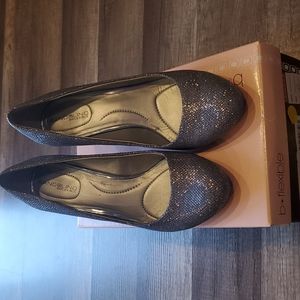 Bandolino sparkly blue heels